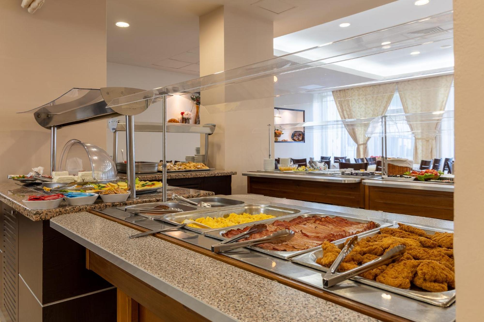 Hotel Condor Mamaia Εξωτερικό φωτογραφία