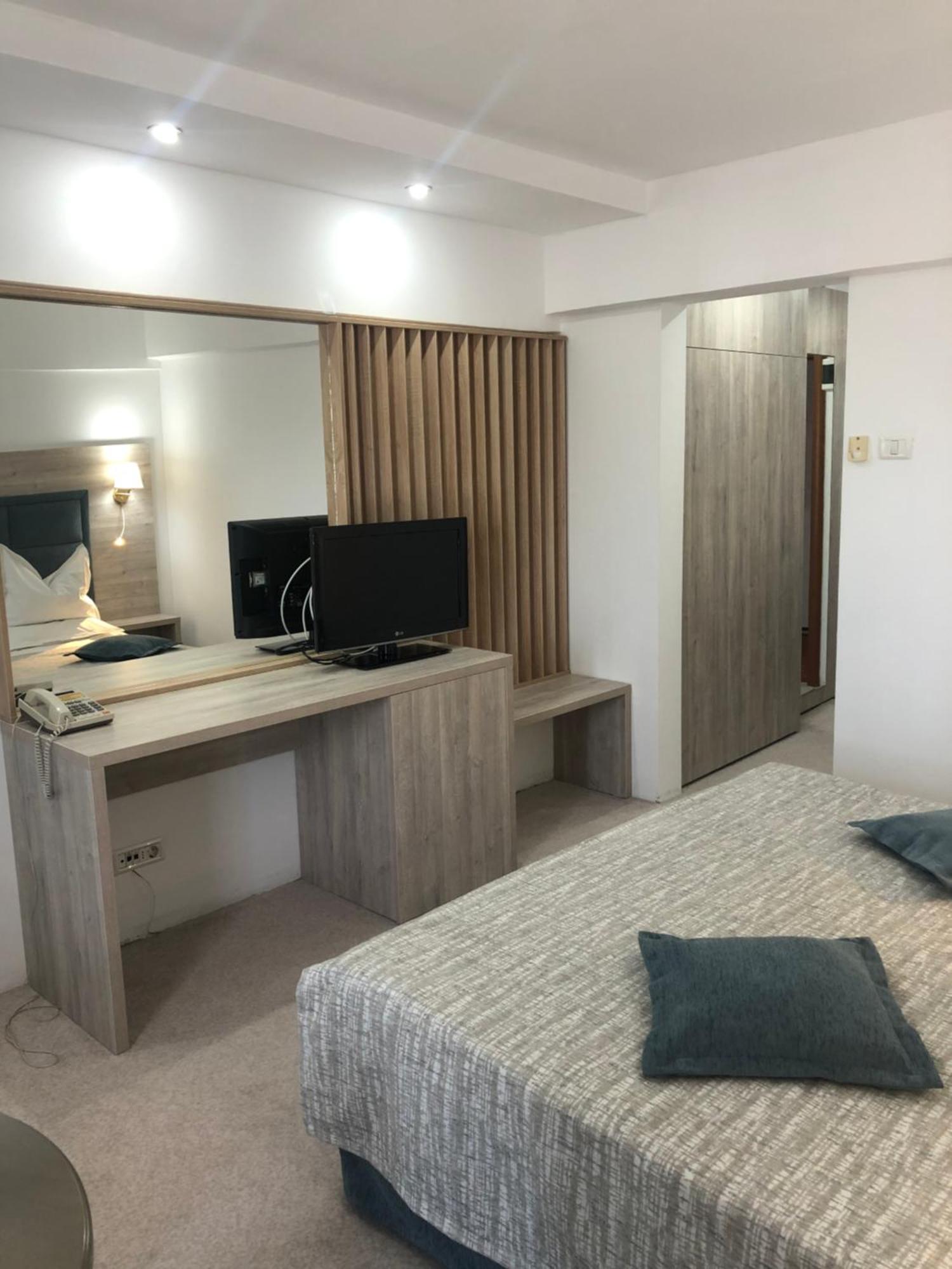Hotel Condor Mamaia Εξωτερικό φωτογραφία